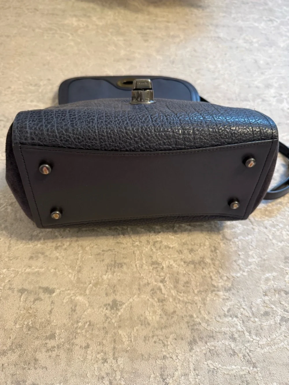 Coach Leather Bag - Picture 4 of 16